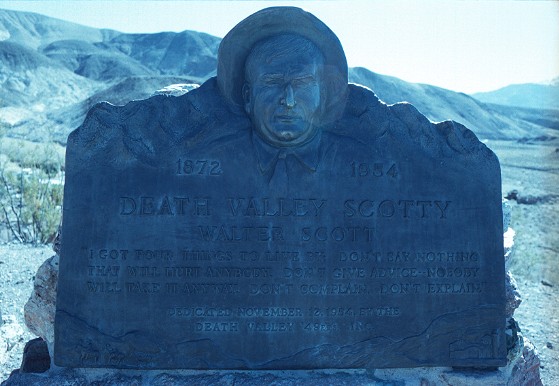 Scotty's Monument.jpg (63435 bytes)